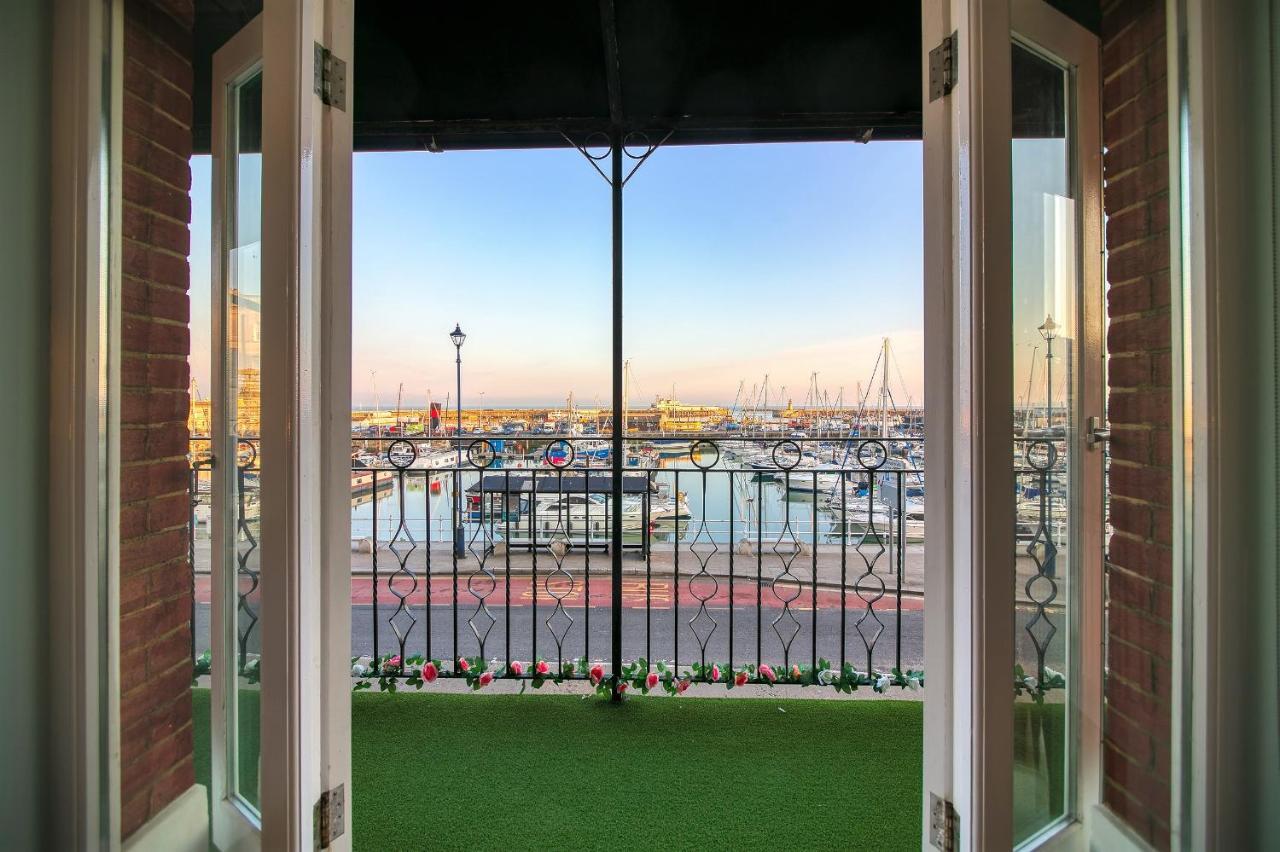 Royal Harbour Retreat - Balcony, Sea View Property Ramsgate Exterior photo